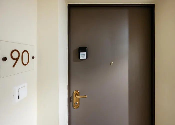 Obywatelska Comfort By Bookinghost